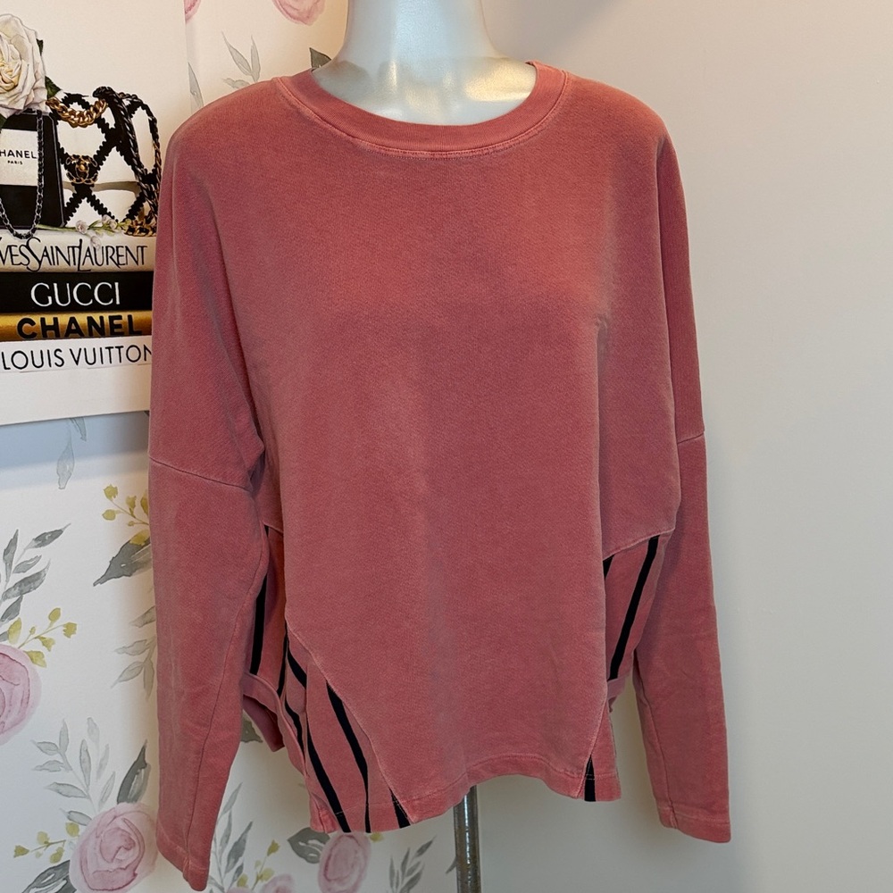 Stateside Coastal Coral Sweatshirt with Black Accents